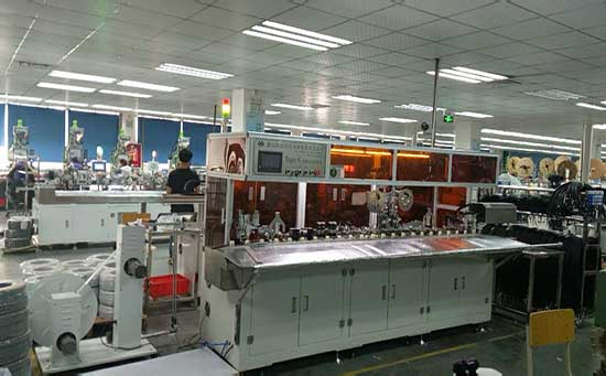 ?TYPE-C自動(dòng)送線刷剪編織包銅箔脫鋁箔去棉絲機(jī) ?TYPE-C自動(dòng)送線刷剪編織包銅箔脫鋁箔去棉絲機(jī)